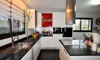 Maison 8 Pièces 212 m² à vendre à Soual (81580)