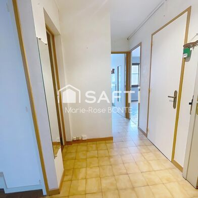 Appartement 3 pièces 257000 €