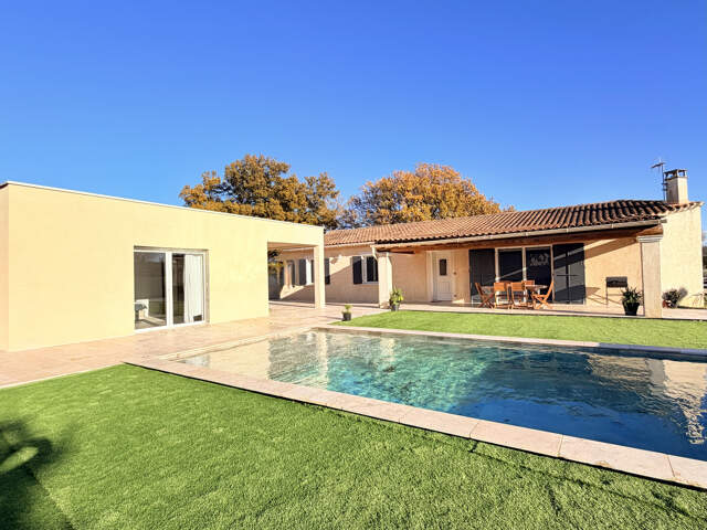 VILLA CONTEMPORAINE PLAIN PIED MAGNIFIQUE VUE ! — photo du bien