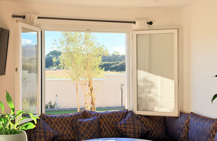 VILLA CONTEMPORAINE PLAIN PIED MAGNIFIQUE VUE ! — photo 2