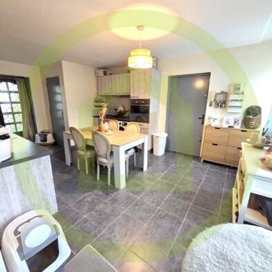 Appartement 3 pièces 127500 €