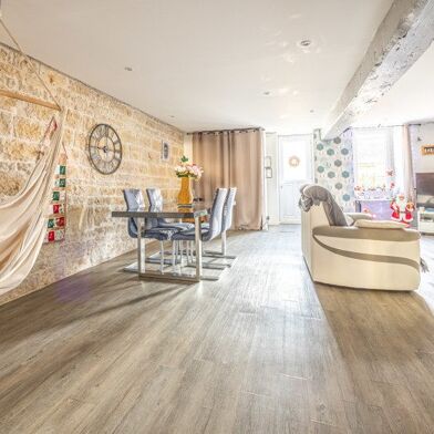 Maison 9 pièces 305000 €