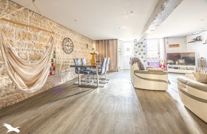 Maison en pierre de 9 pièces principales — photo 2