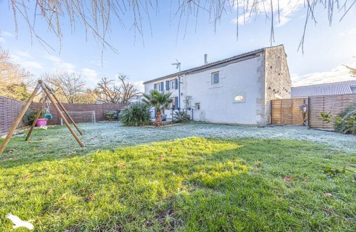 Maison en pierre de 9 pièces principales — photo 3