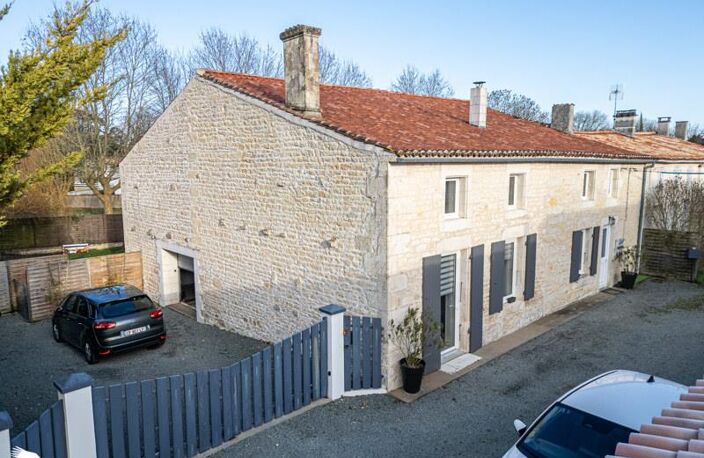 Maison en pierre de 9 pièces principales — photo 4