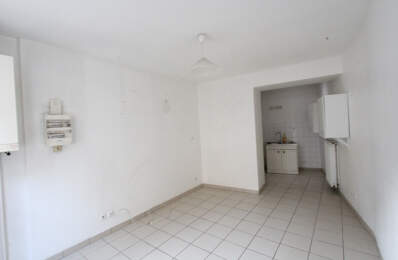 Entre gare et commerces, T2 de plainpied de 32 m2 — photo du bien