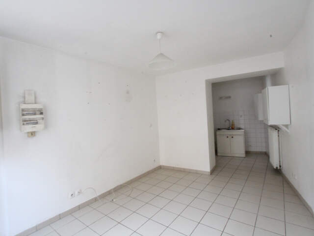 Entre gare et commerces, T2 de plainpied de 32 m2 — photo du bien
