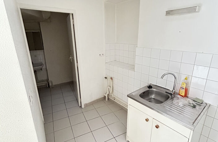 Entre gare et commerces, T2 de plainpied de 32 m2 — photo 4