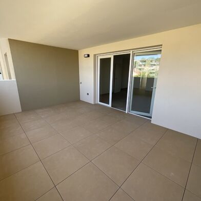 Appartement 4 pièces 309900 €