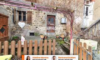 Maison 7 Pièces 122 m² à vendre à Saint-Dier-d'Auvergne (63520)