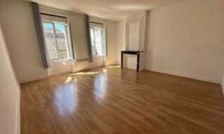 Maison 3 Pièces 78 m² à louer à Saint-Estèphe (33180)