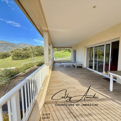 Maison 5 pièces 690000 €