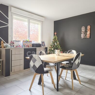 Appartement 4 pièces 99000 €