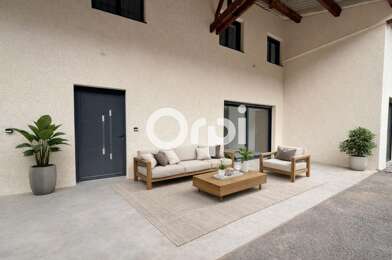 Appartement 4 pièces 1410 €