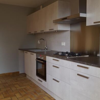 Appartement 4 pièces 1170 €