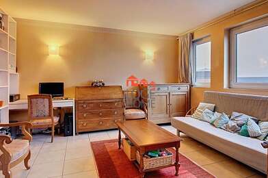 Appartement 4 pièces 145000 €