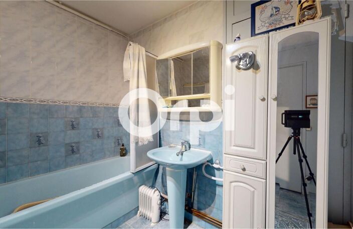Appartement T4 À Vendre_Bron Parilly — photo 5