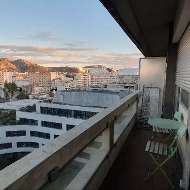 Appartement 1 pièces 750 €