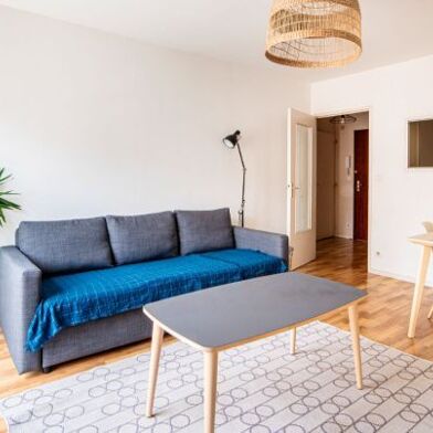 Appartement 2 pièces 740 €