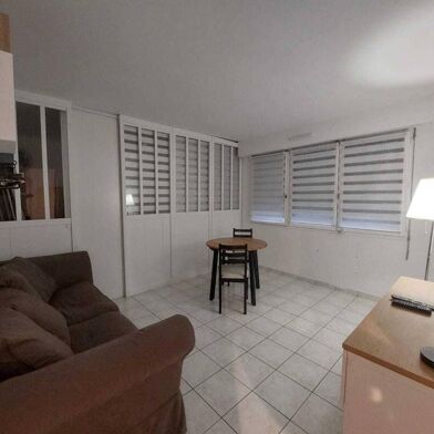 Appartement 1 pièces 650 €