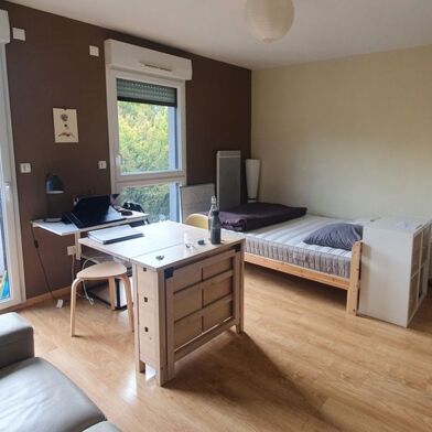 Appartement 1 pièces 640 €