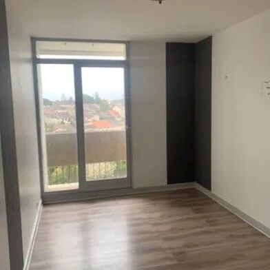 Appartement 3 pièces 1250 €