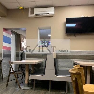 Commerce  380000 €