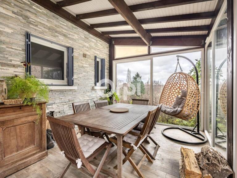 ✨ À découvrir en exclusivité – Maison de caractère au cœur de Saint-Laurent-sur-Gorre ✨ — photo 1