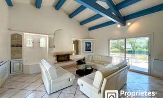 Maison 7 Pièces 151 m² à vendre à Callian (83440)