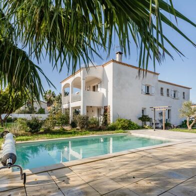 Maison 6 pièces 735000 €