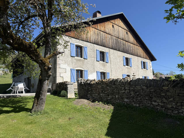 A 11 KM DE MAICHE - MAGNIFIQUE ANCIENNE FERME — photo du bien