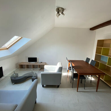 Appartement 2 pièces 363 €