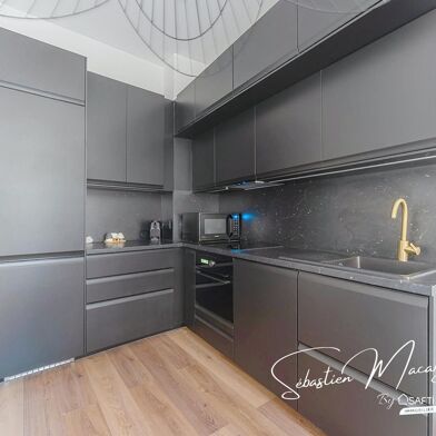 Appartement 2 pièces 210000 €