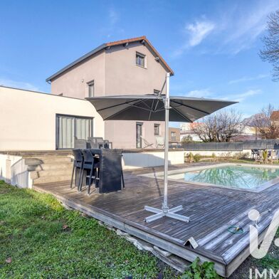 Maison 5 pièces 499000 €