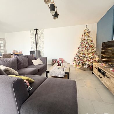 Maison 5 pièces 279000 €