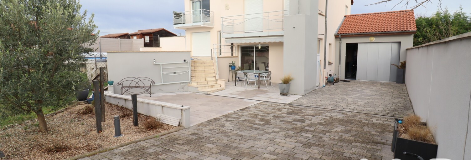 Maison 6 Pièces 145 m² à vendre à Saint-Beauzire (63360)