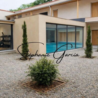 Appartement 4 pièces 299000 €