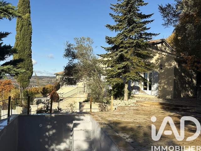 Vente Maison/villa 4 pièces — photo du bien