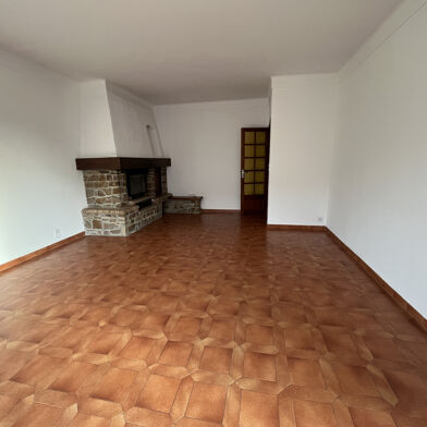 Appartement 4 pièces 1328 €