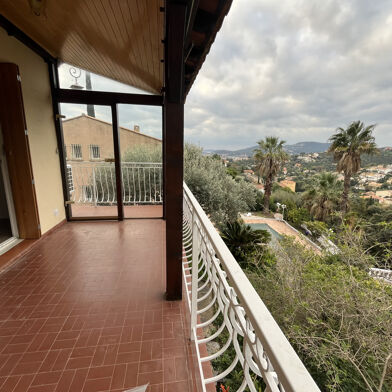 Appartement 3 pièces 1300 €