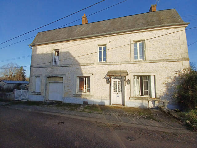 Grande maison indépendante sur terrain d'env 948M2 avec dépe — photo du bien
