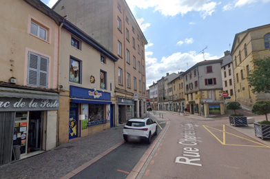 Commerce  149000 €