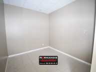 Ensemble immobilier mixte - local commercial et appartement — photo 4