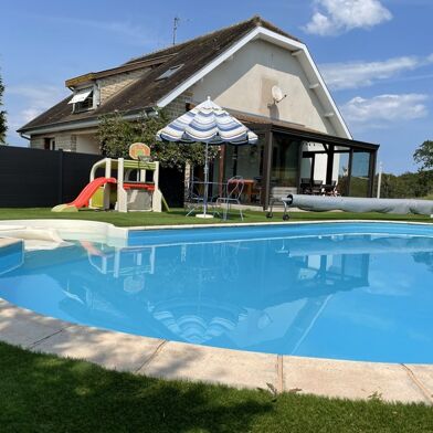 Maison 7 pièces 210000 €