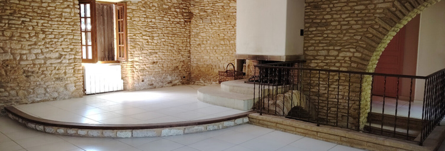 Maison 9 Pièces 195 m² à vendre à Irais (79600)