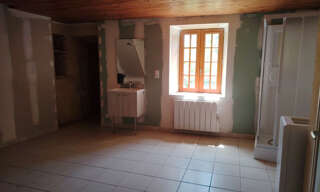 Maison 9 Pièces 195 m² à vendre à Irais (79600)