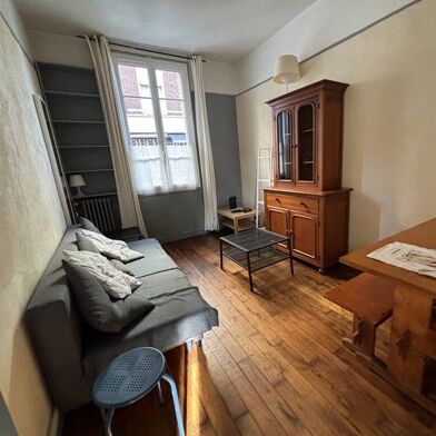Appartement 2 pièces 1140 €