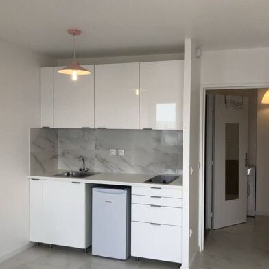 Appartement 1 pièces 750 €
