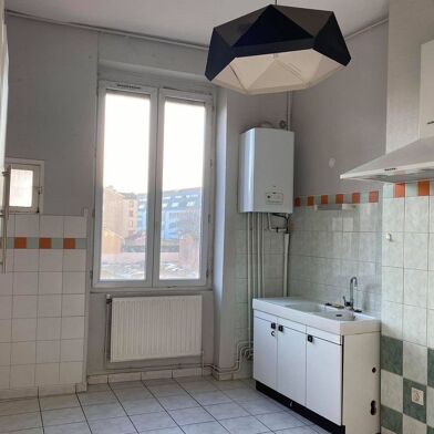Appartement 2 pièces 820 €