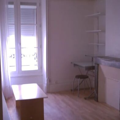 Appartement 1 pièces 500 €